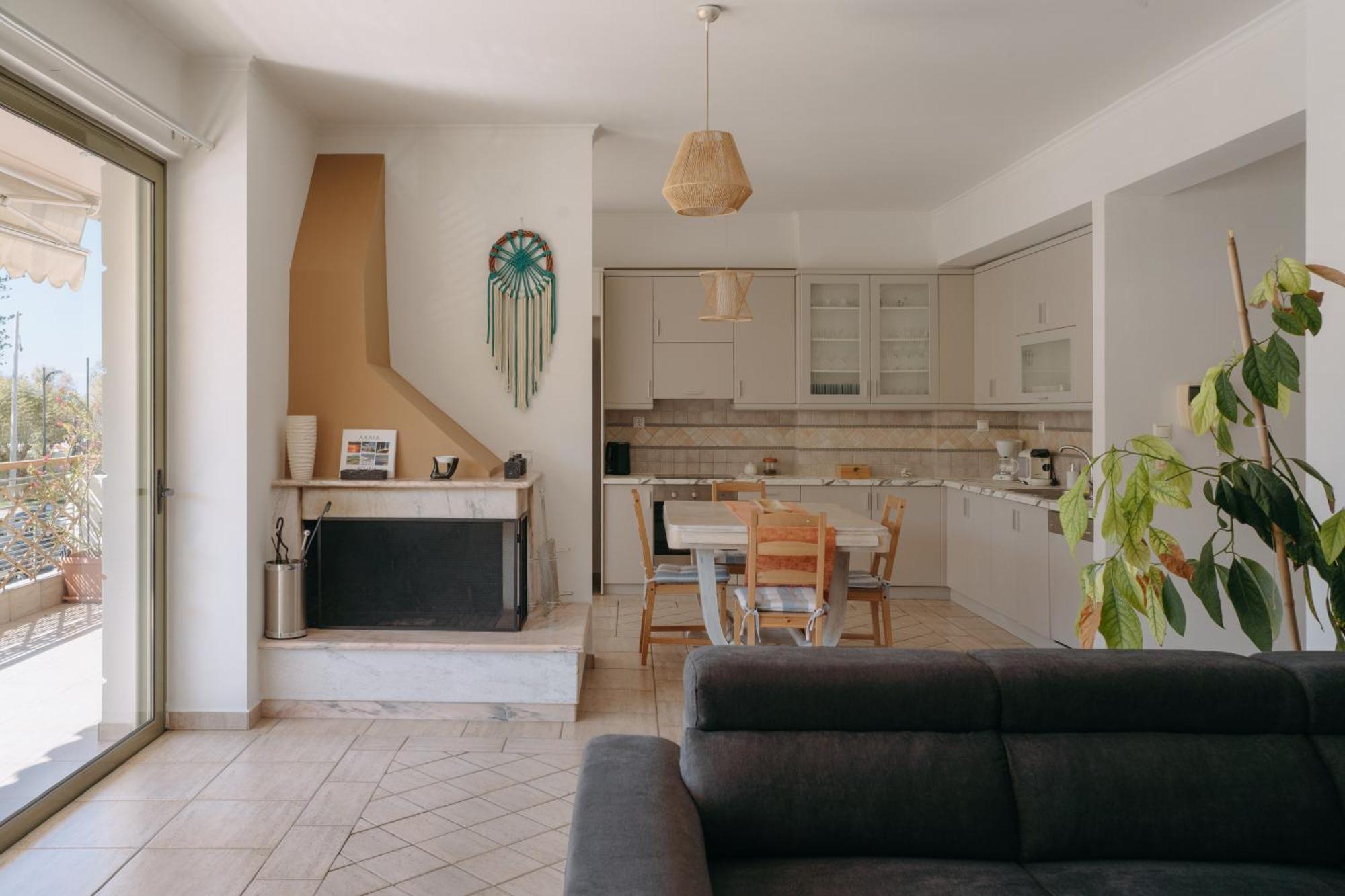 Lazarus 2Bd Apartment In The Center Patras Eksteriør billede